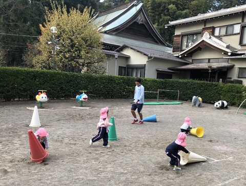 よいしょ！ももぐみのコーンお直し隊