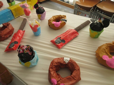 可愛いお菓子がズラリ💛